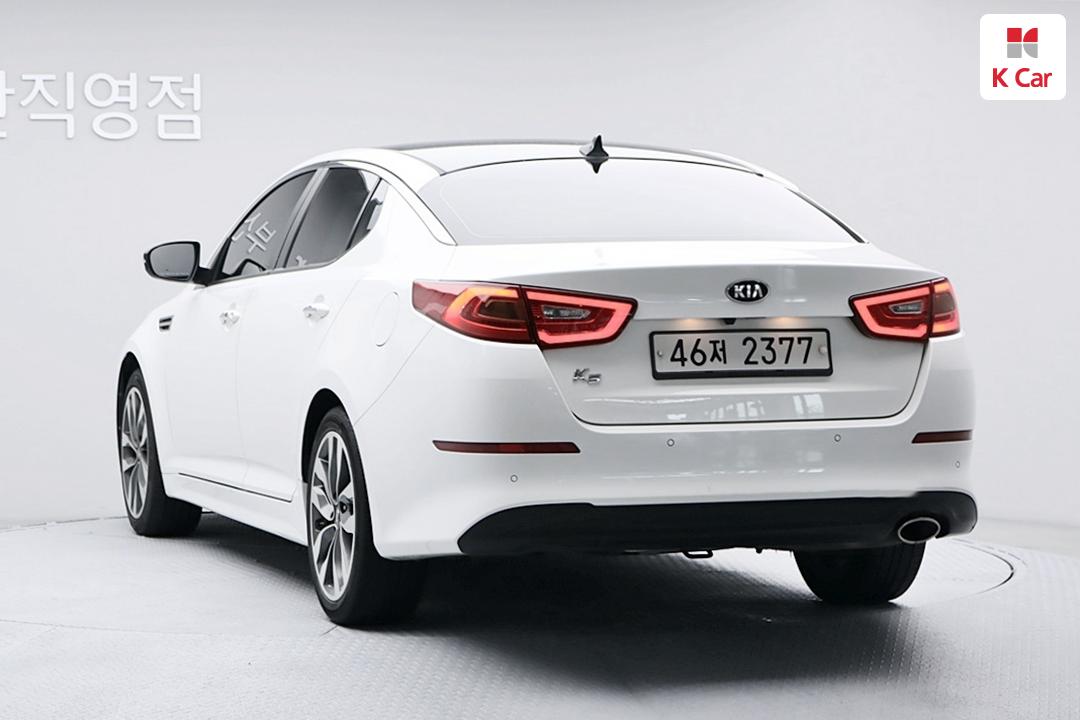 Kia K5 Luxury Trendy 5