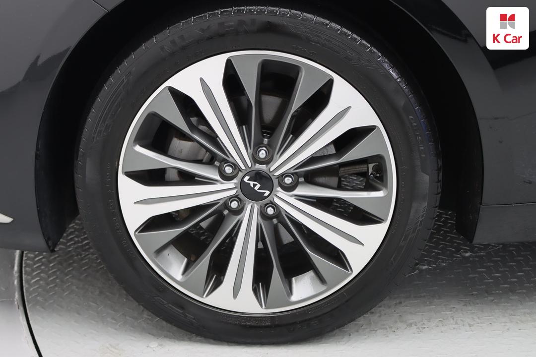 Kia K8 Hybrid Noblesse — фото 5
