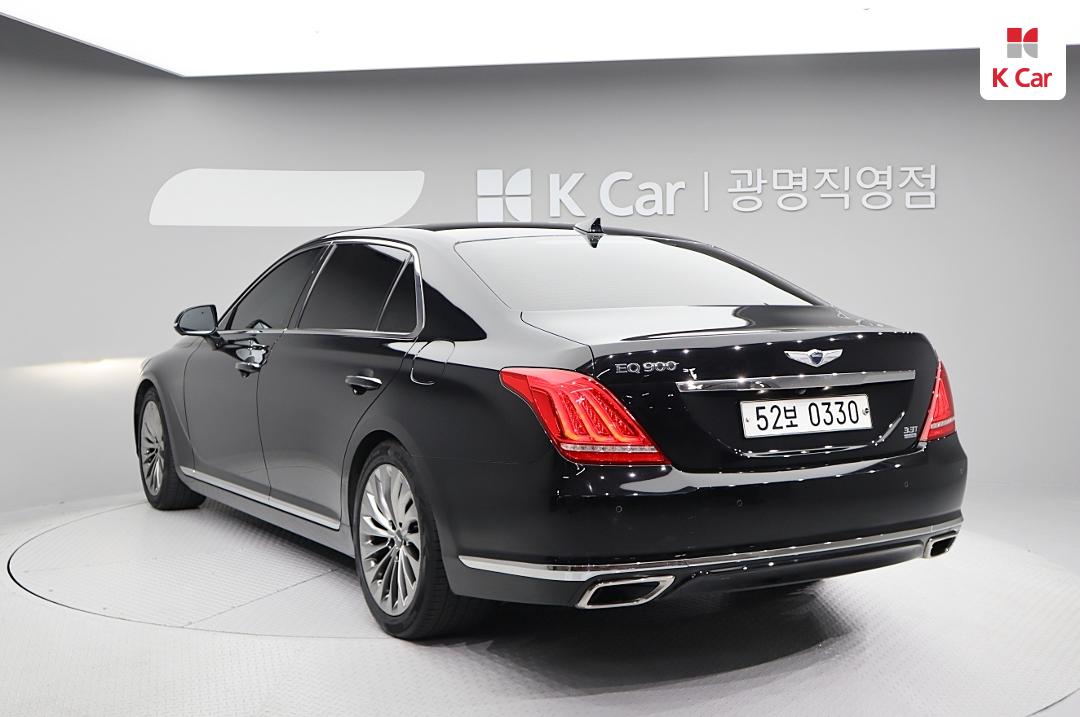 Genesis EQ900 3.3 T-GDI AWD Prestige 3