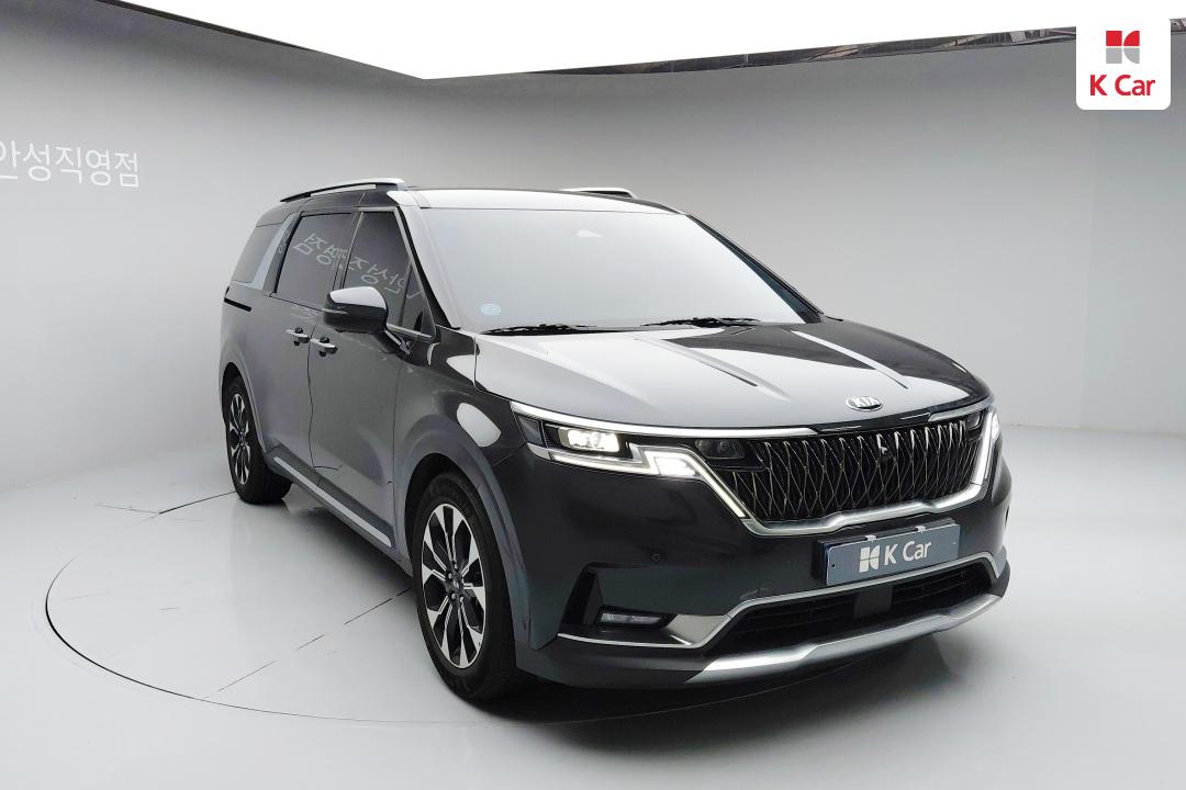 Kia Carnival Diesel 2.2 Signature — фото 3