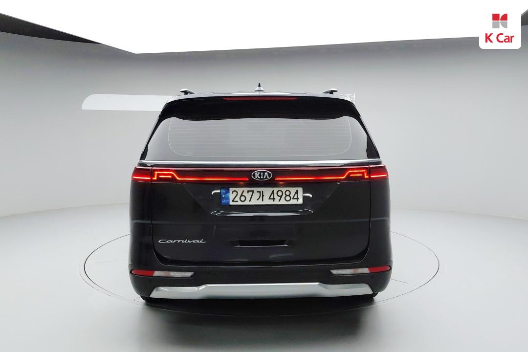 Kia Carnival Diesel 2.2 Signature — фото 4