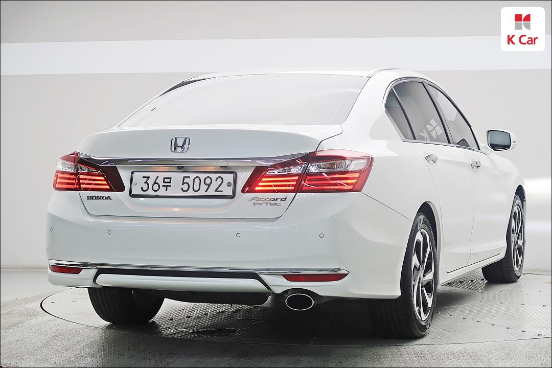 Honda Accord 2.4 5