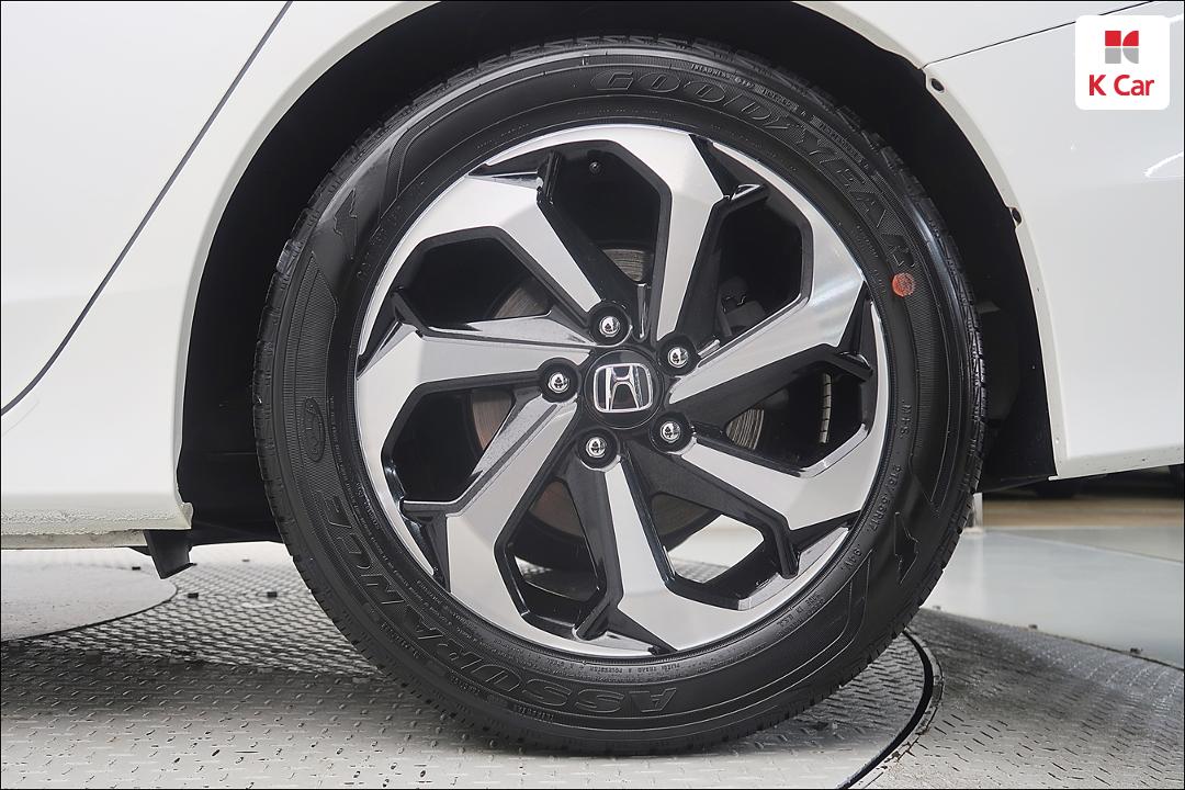 Honda Accord 2.4 7
