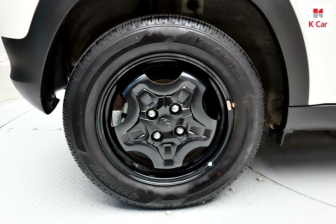 Hyundai Casper Gasoline 1.0 Turbo The Essential The Essential Light 9