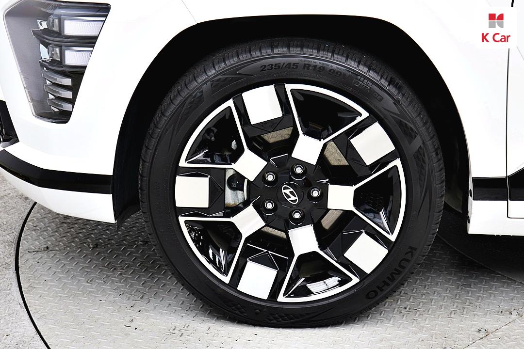 Hyundai Kona Electric SX2 Long Range Inspiration 6