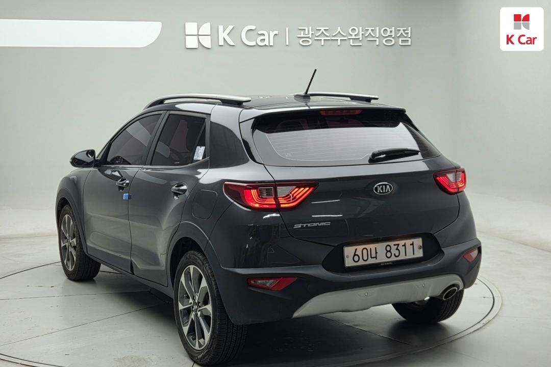 Kia Stonic 1.6 Diesel Prestige 3