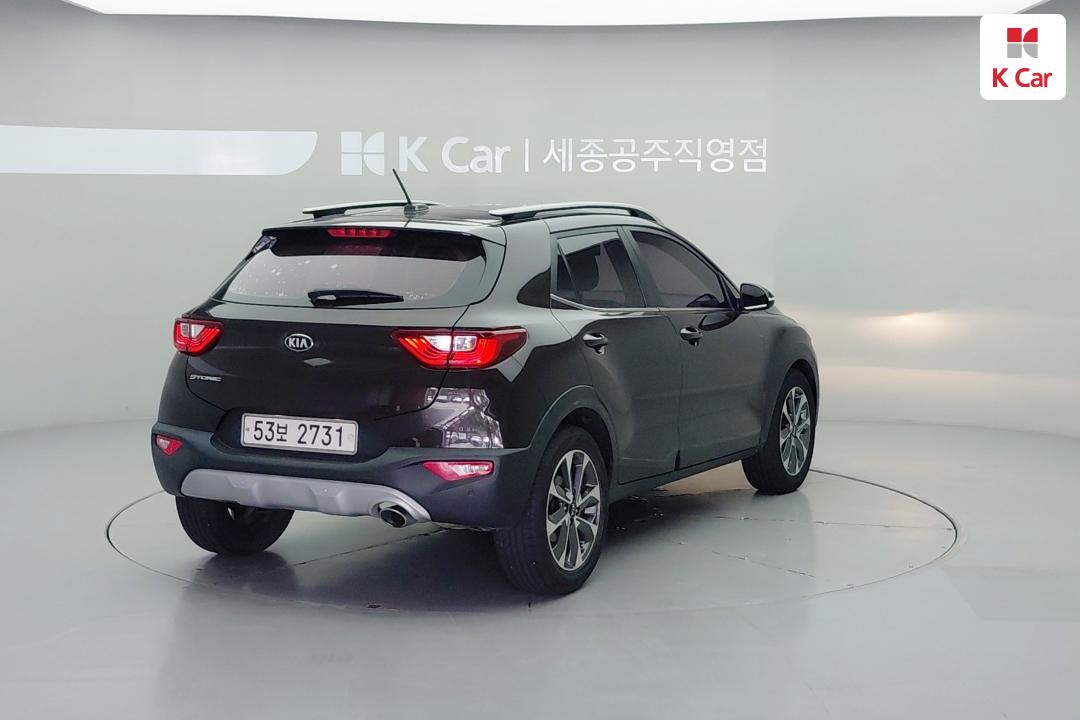Kia Stonic 1.6 Diesel Trendy 3