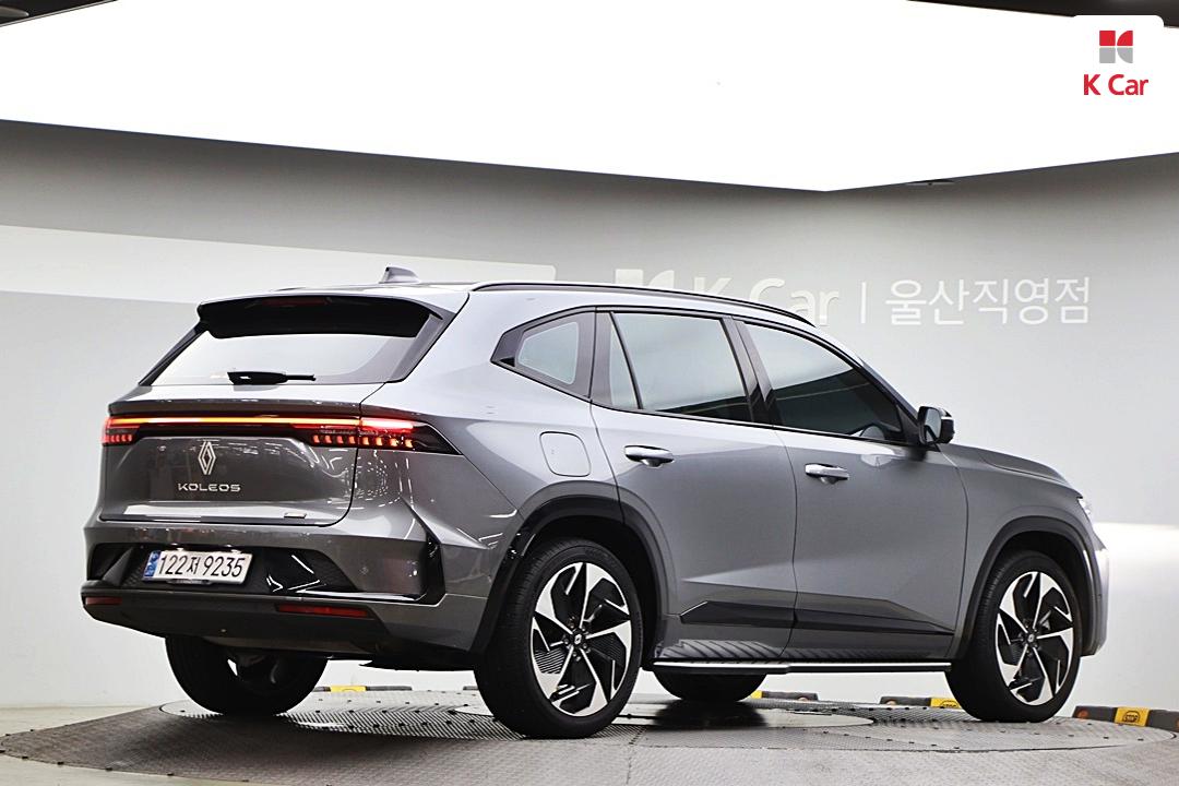 Renault Koleos Samsung Hybrid 1.5 E-TECH 2WD Iconic — фото 4