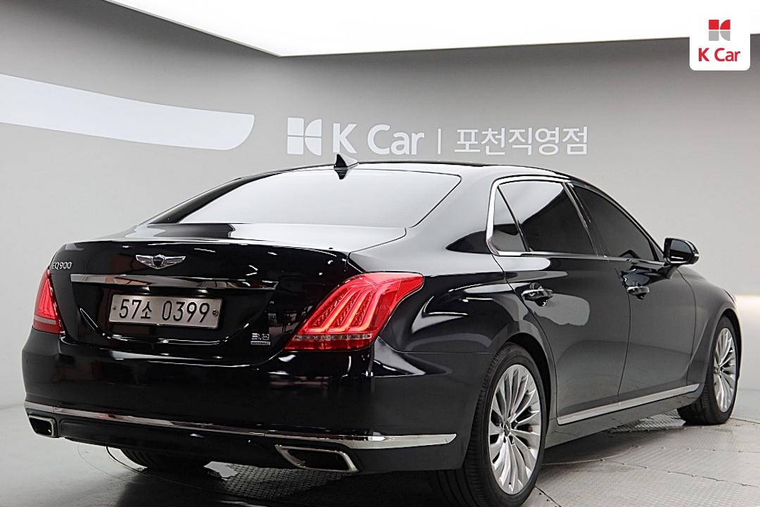 Genesis EQ900 3.8 GDI AWD Premium Luxury 5