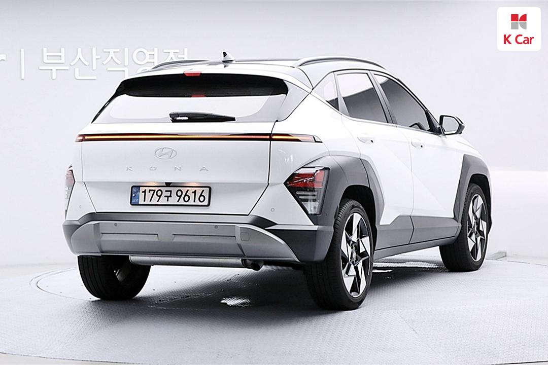 Hyundai Kona SX2 Gasoline 1.6 2WD Inspiration — фото 3