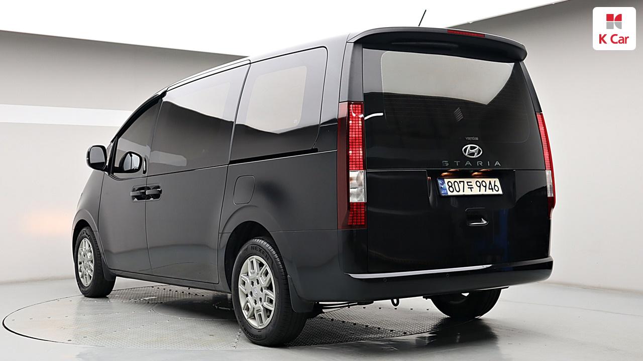 HYUNDAI Staria 3.5 LPG Cargo 3-Seater