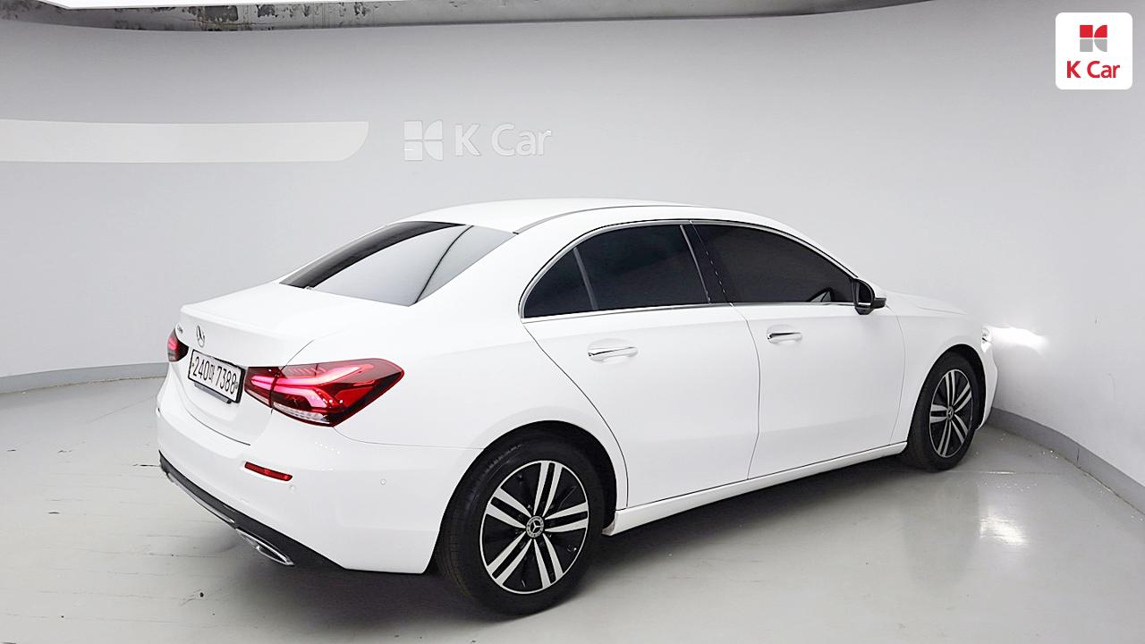 BENZ A-Class (4th Generation) A220 Sedan