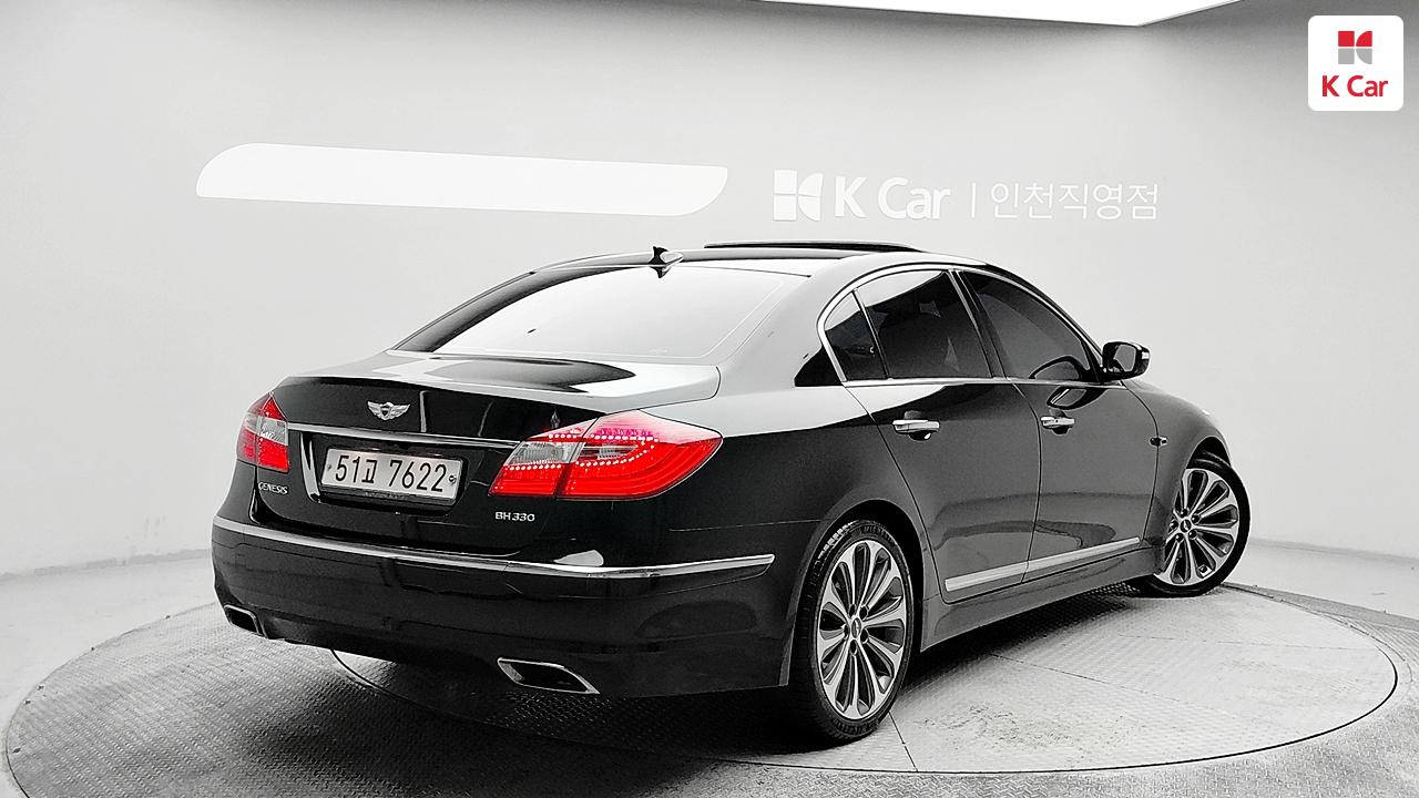 HYUNDAI Genesis BH 330