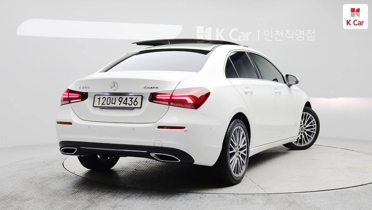BENZ A-Class (4th Generation) A250 Sedan 4Matic