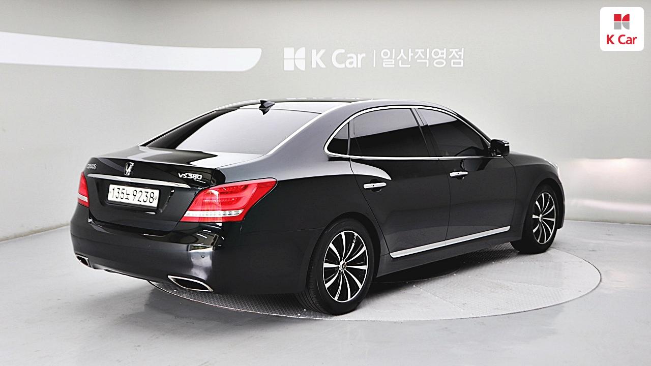 HYUNDAI Ecuus (New Model) VS380