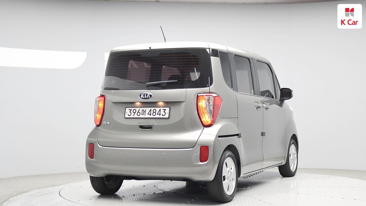 Kia Ray Deluxe 5