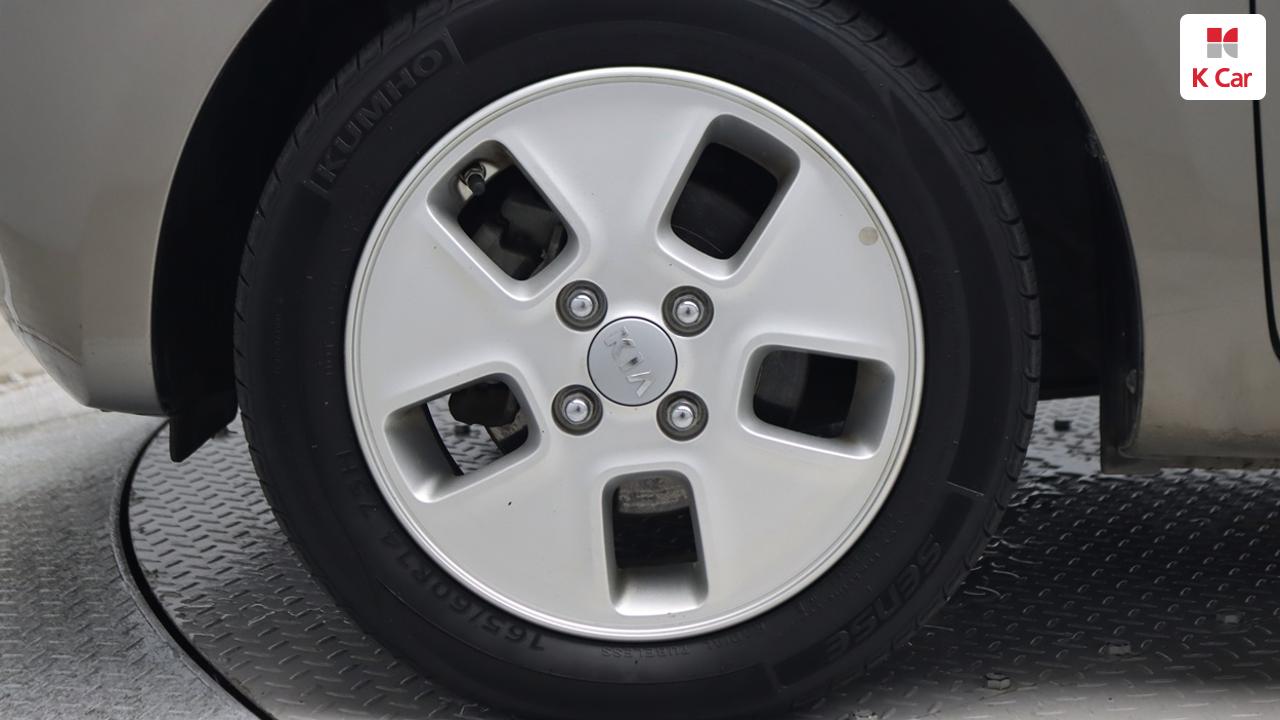 Kia Ray Deluxe 6