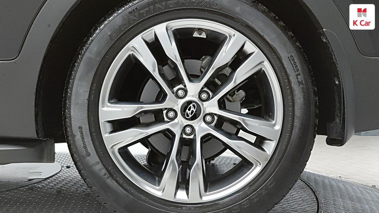 HYUNDAI The New Maxcruz Diesel 2.2 2WD