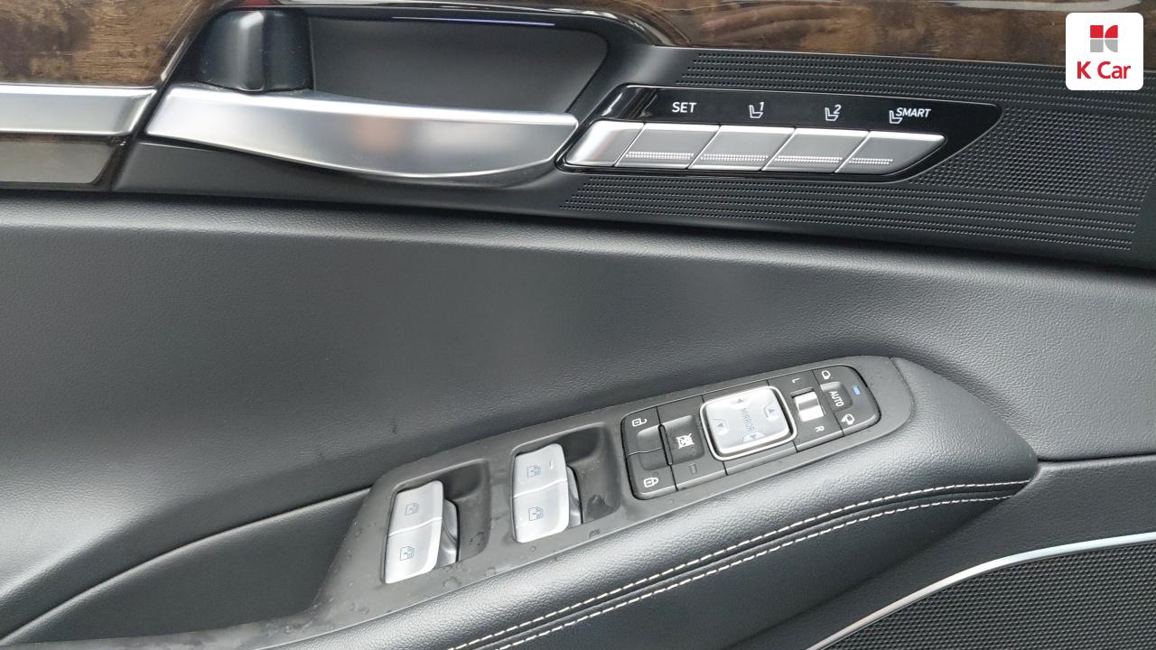 GENESIS G90 3.8 AWD