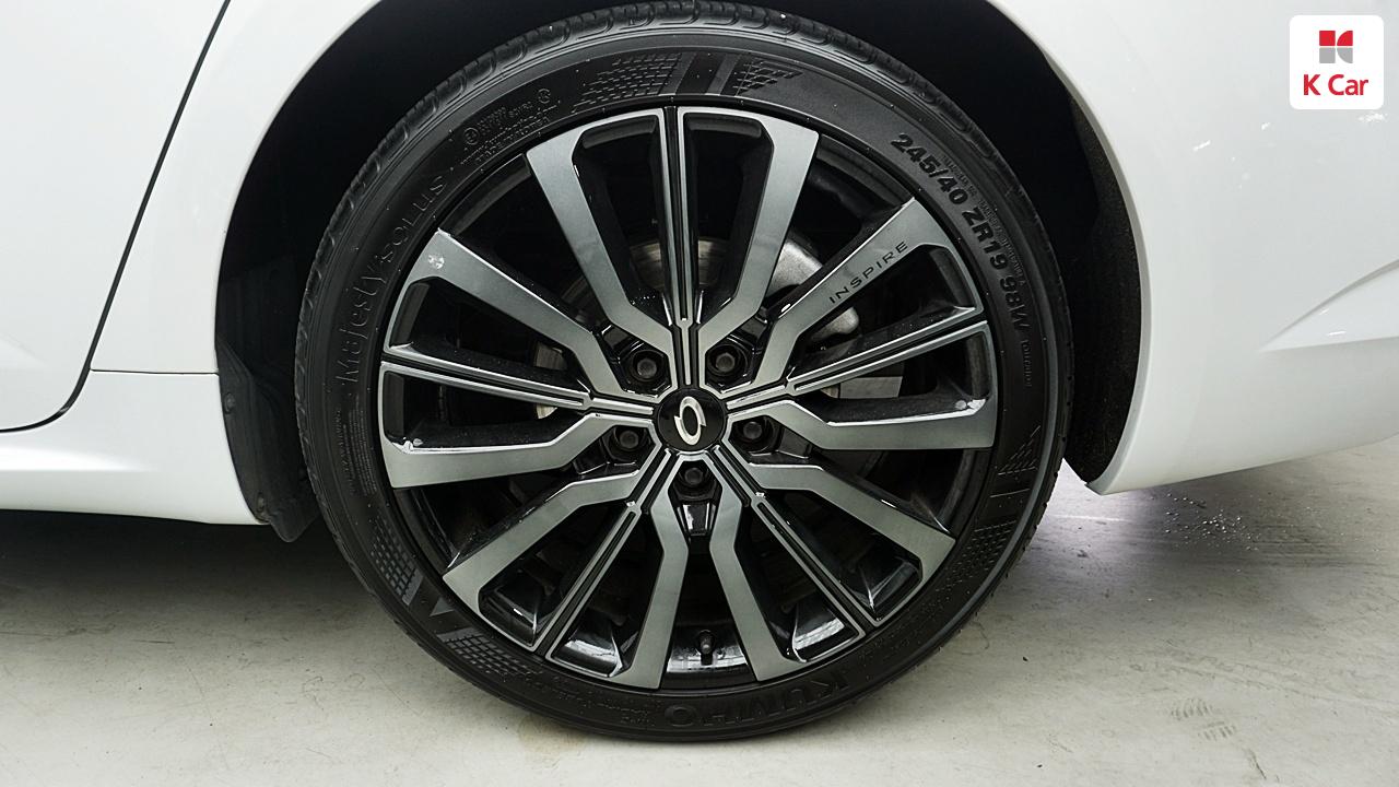 RENAULT(SAMSUNG) The New SM6 TCe 300