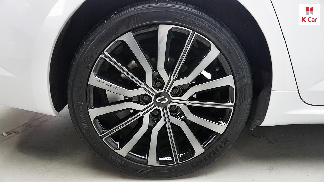 RENAULT(SAMSUNG) The New SM6 TCe 300