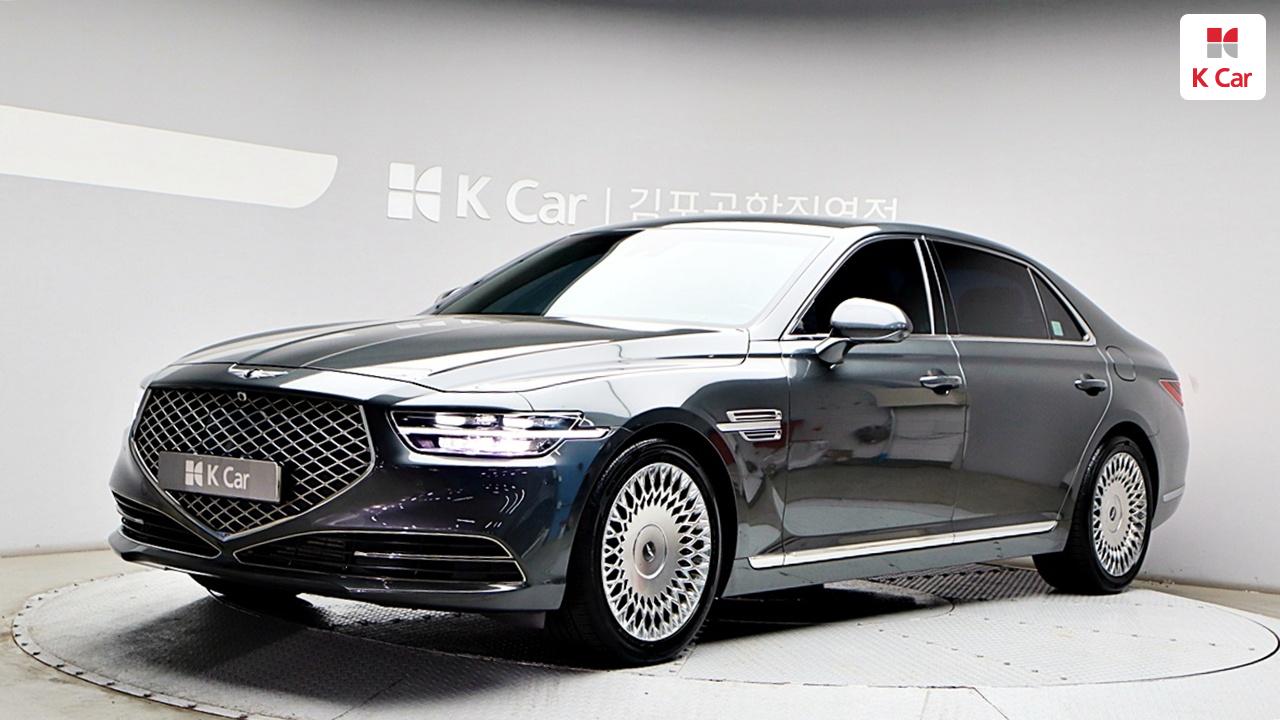 Genesis G90