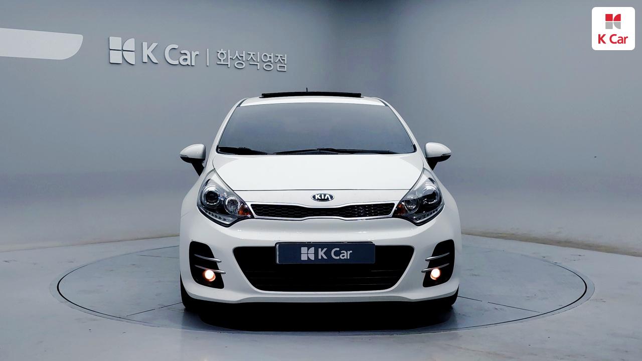 기아 더 뉴 프라이드 5DR 1.6 GDI 럭셔리