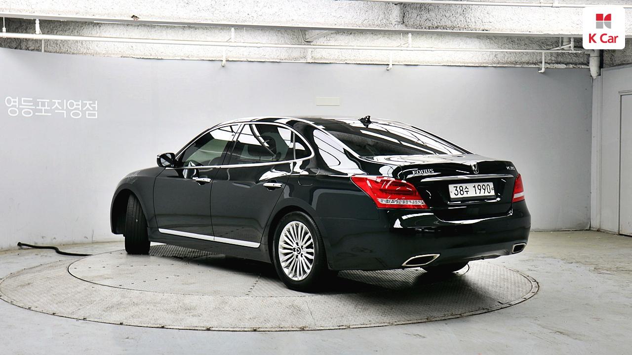 HYUNDAI Ecuus (New Model) VS380