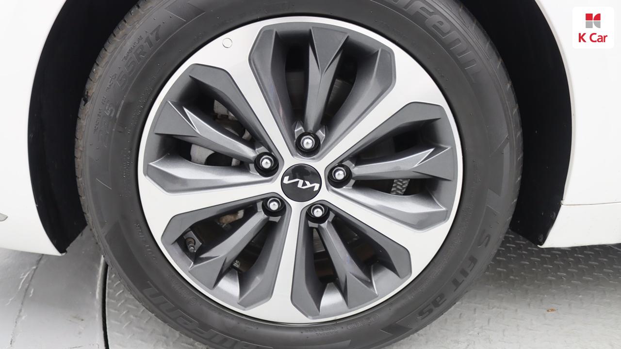 KIA K8 Hybrid HEV