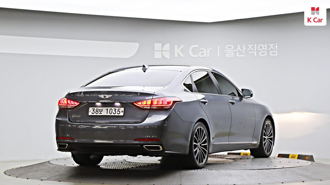 HYUNDAI Genesis DH G330