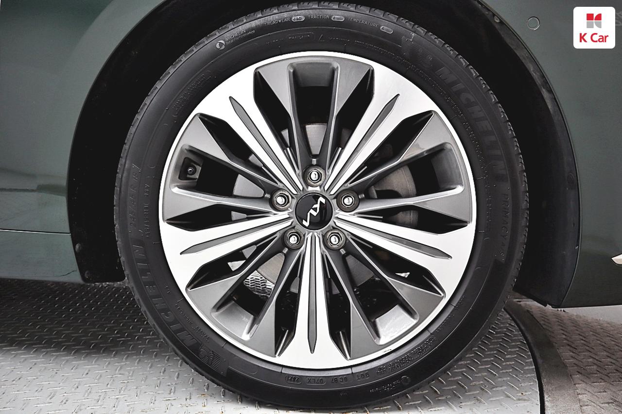 KIA K8 Hybrid HEV