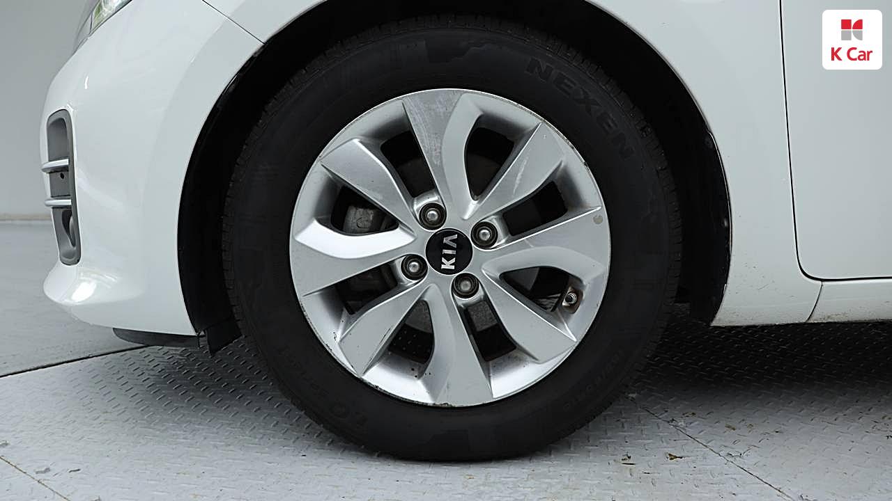 KIA The New Pride 5Door 1.6 GDI