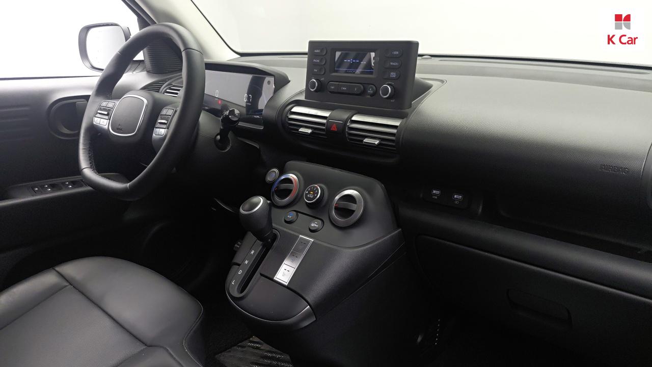 HYUNDAI CASPER Gasoline 1.0