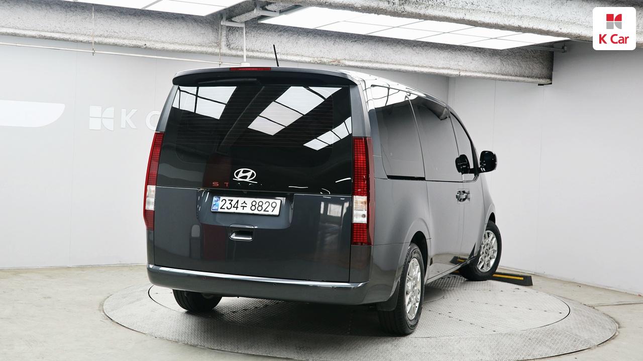 HYUNDAI Staria Hybrid 1.6 Hybrid Electric Vehicle Tourer 9-Seater
