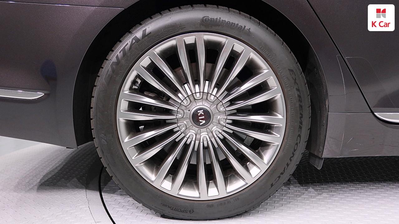 KIA The K9 3.3 Turbo AWD