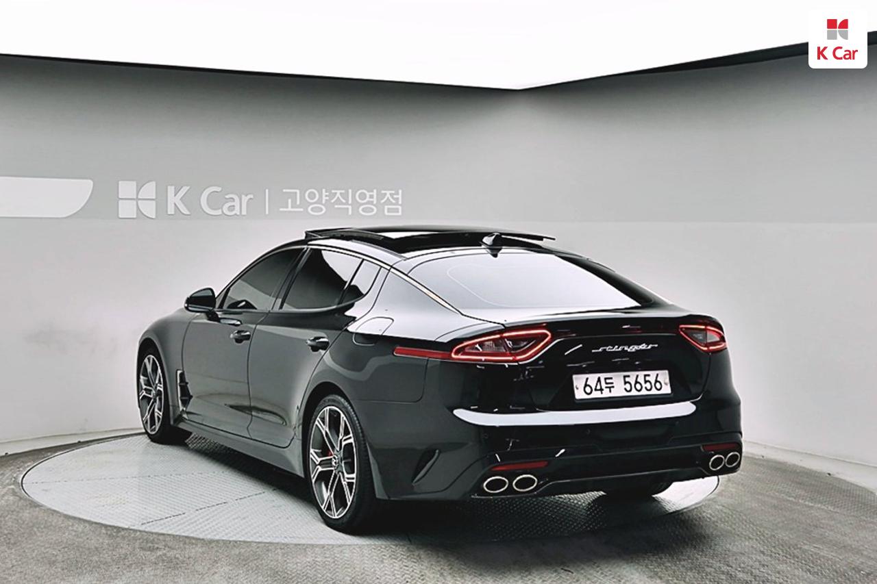 KIA Stinger 2.0 Turbo
