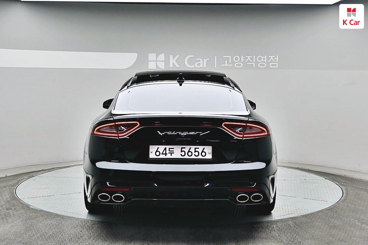 KIA Stinger 2.0 Turbo