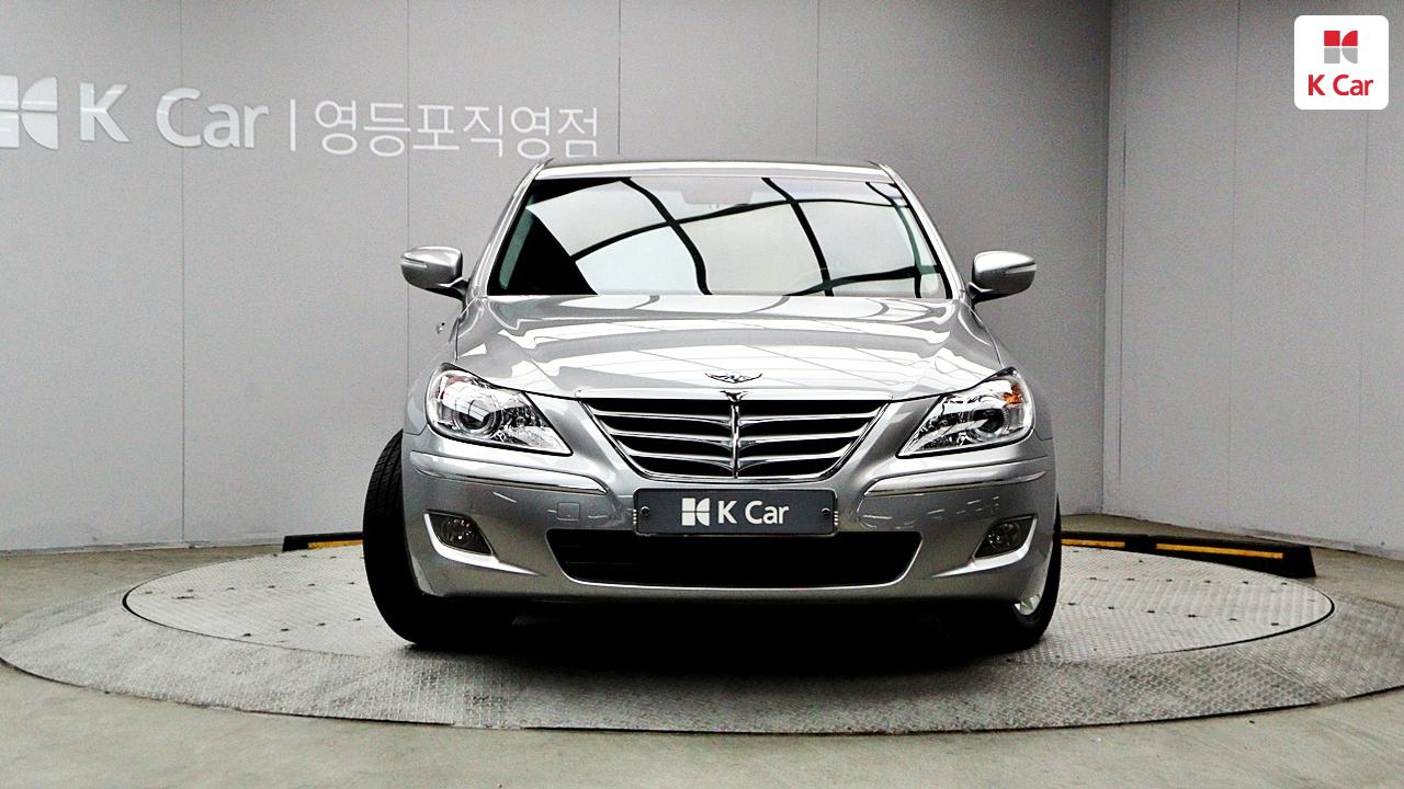 HYUNDAI Genesis BH 330