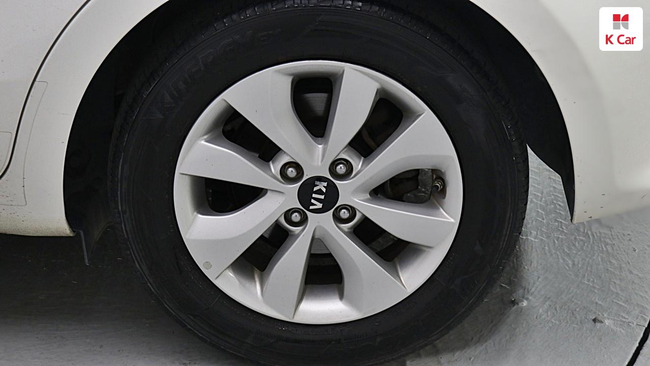 KIA The New Pride 5Door 1.6 GDI