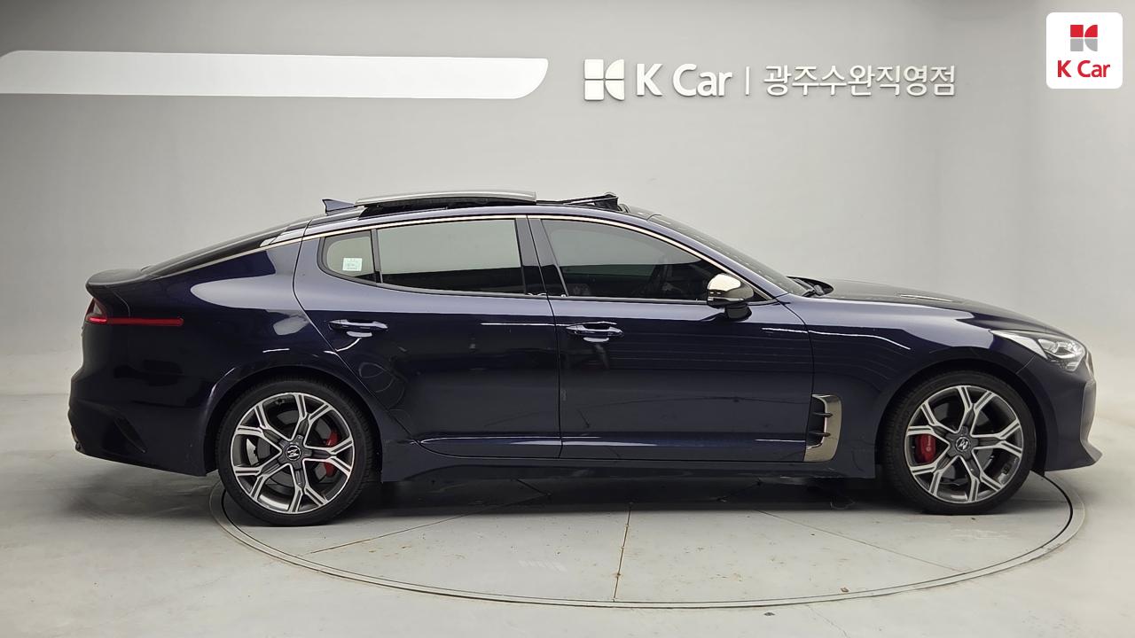 KIA Stinger 3.3 Turbo AWD