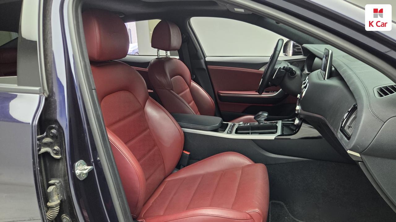 KIA Stinger 3.3 Turbo AWD