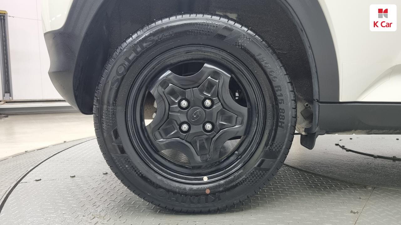 HYUNDAI CASPER Gasoline 1.0