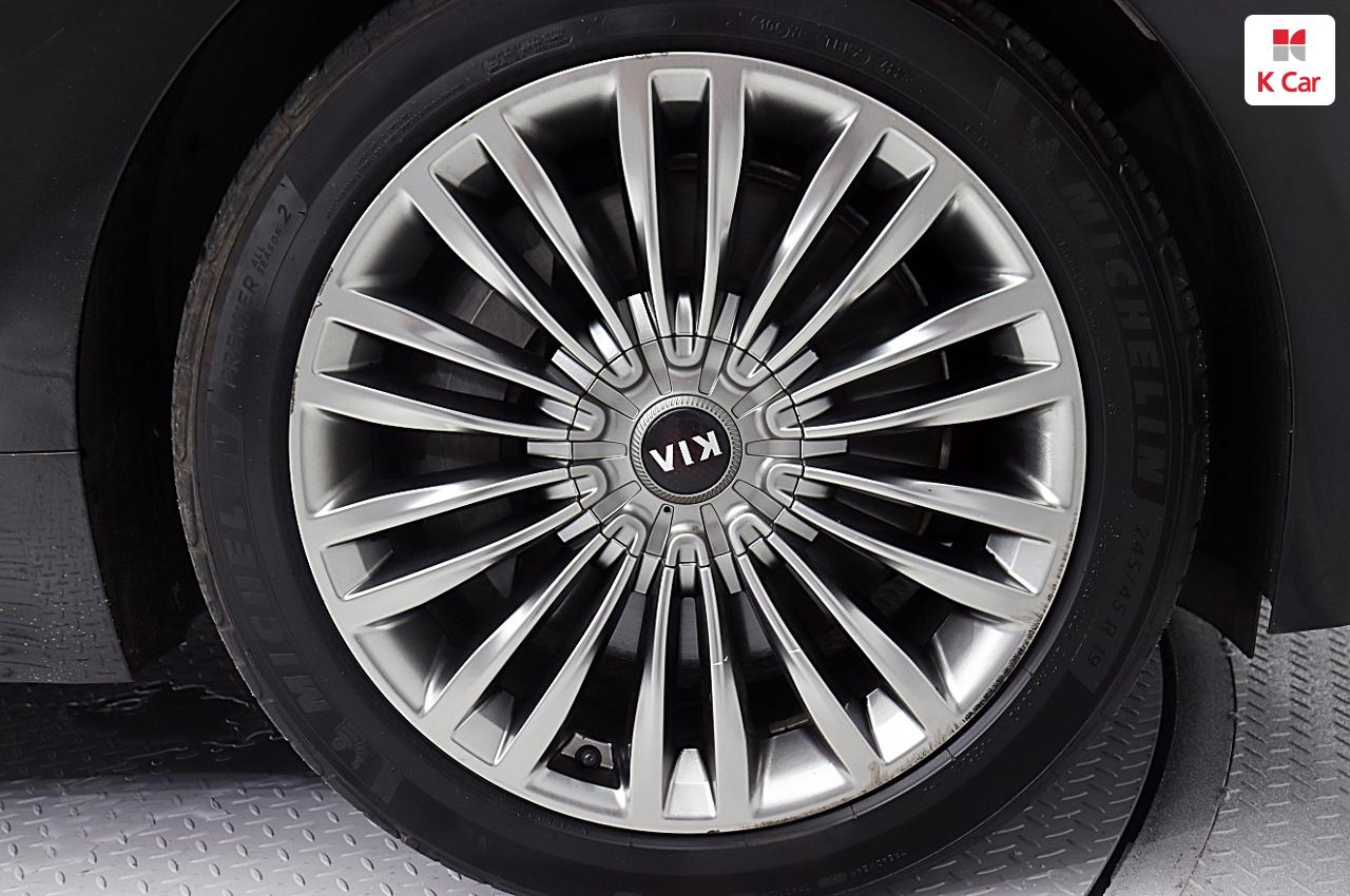KIA The K9 3.8 AWD