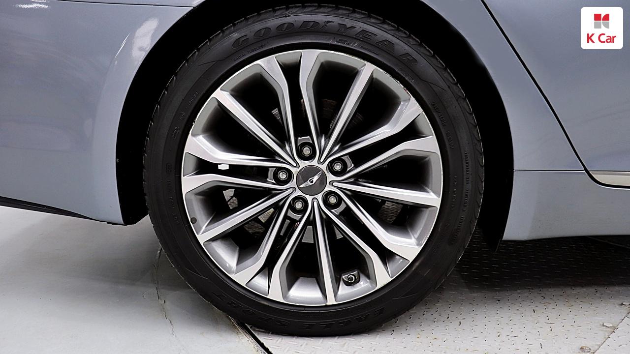 HYUNDAI Genesis DH G330 AWD