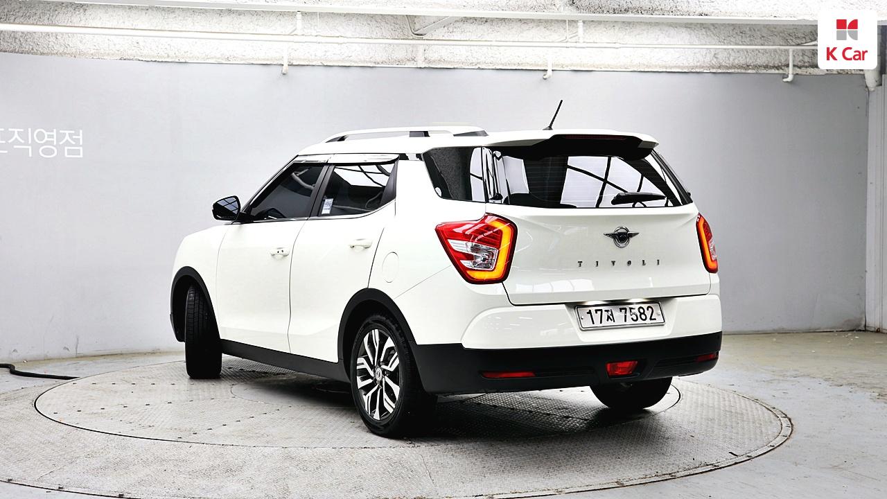 KG MOBILITY(SSANGYONG) Tivoli Air Gasoline 2WD