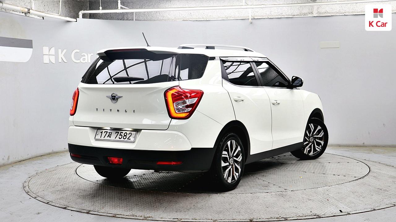 KG MOBILITY(SSANGYONG) Tivoli Air Gasoline 2WD