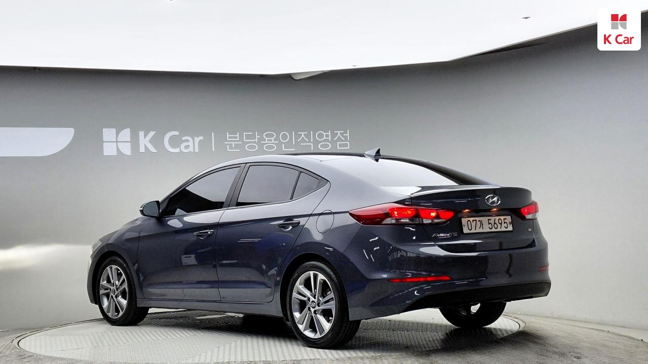 HYUNDAI Avante AD 1.6 GDI