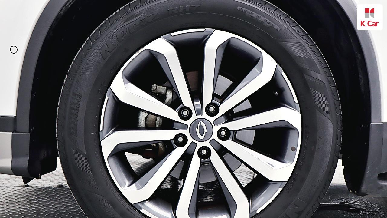 르노코리아(삼성) 더 뉴 QM6 가솔린 2WD 2.0 GDe RE