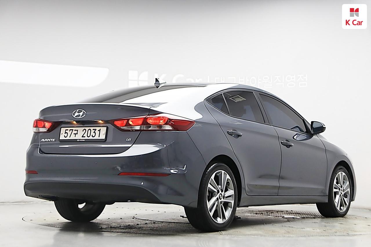 HYUNDAI Avante AD 1.6 GDI