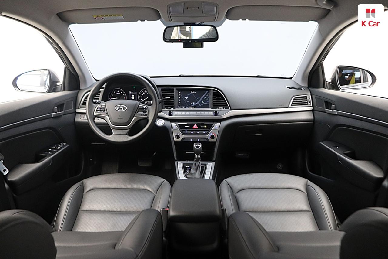 HYUNDAI Avante AD 1.6 GDI